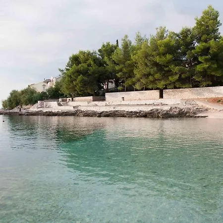 Put Garbine Trogir